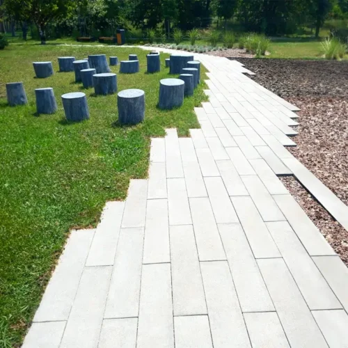 Jak pielęgnować i zabezpieczać betonowe powierzchnie?